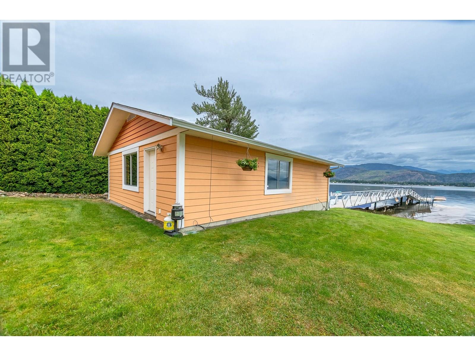 Photo 50 of 957 Garroway Road, Sorrento BC