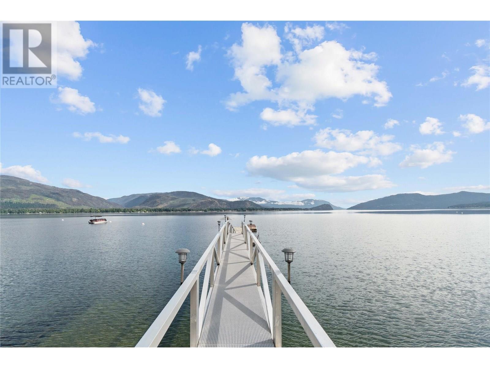 Photo 27 of 957 Garroway Road, Sorrento BC
