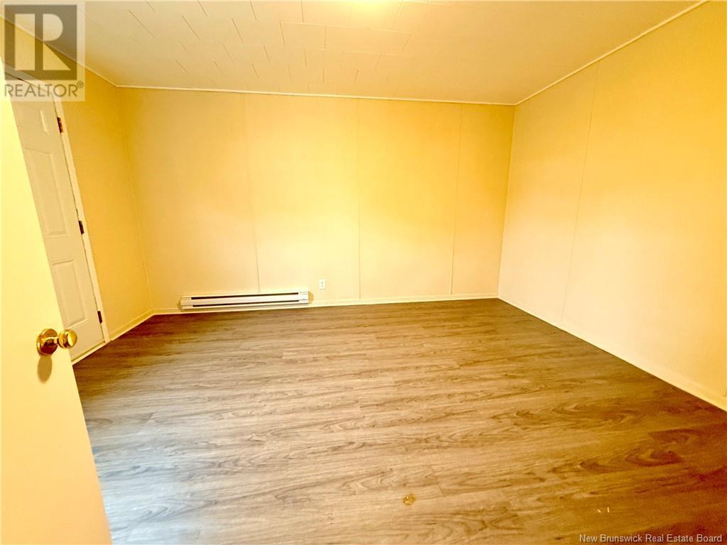 2 DRISCOLL LANE - 18