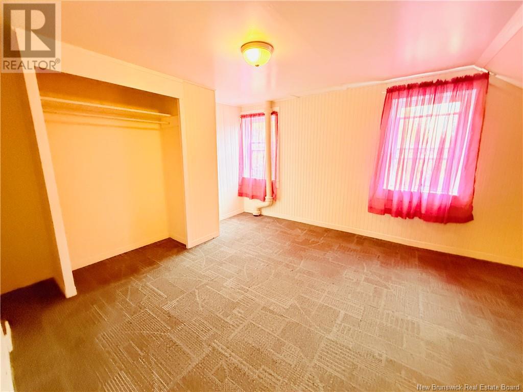 2 DRISCOLL LANE - 29