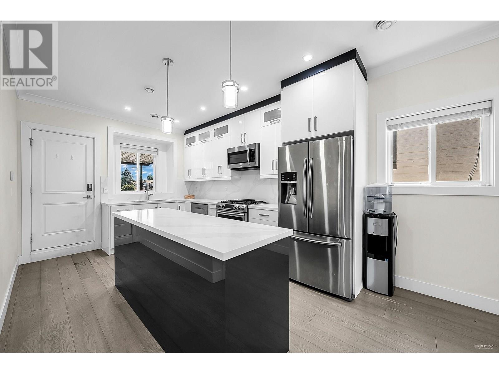 Photo 15 of 4078 Boundary Road, Burnaby BC