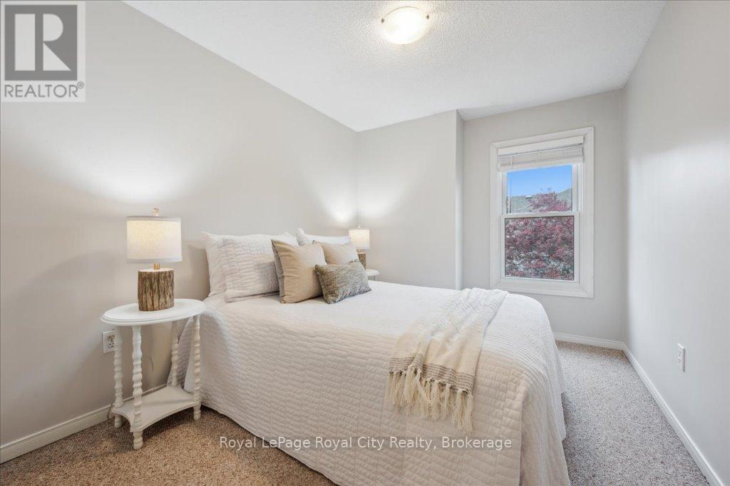 Photo 7 of 2 66 Rodgers Road, Guelph ON