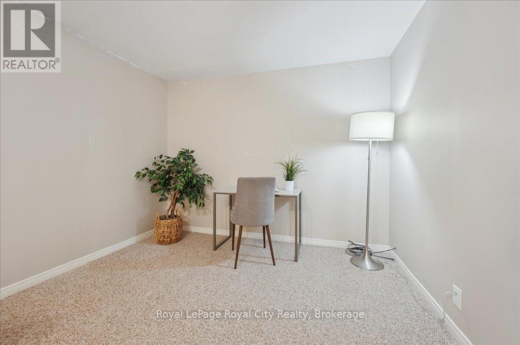 Photo 34 of 2 66 Rodgers Road, Guelph ON