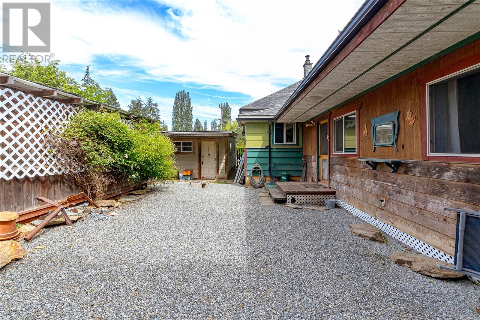 Photo 38 of 6752 Somenos Rd, Duncan BC