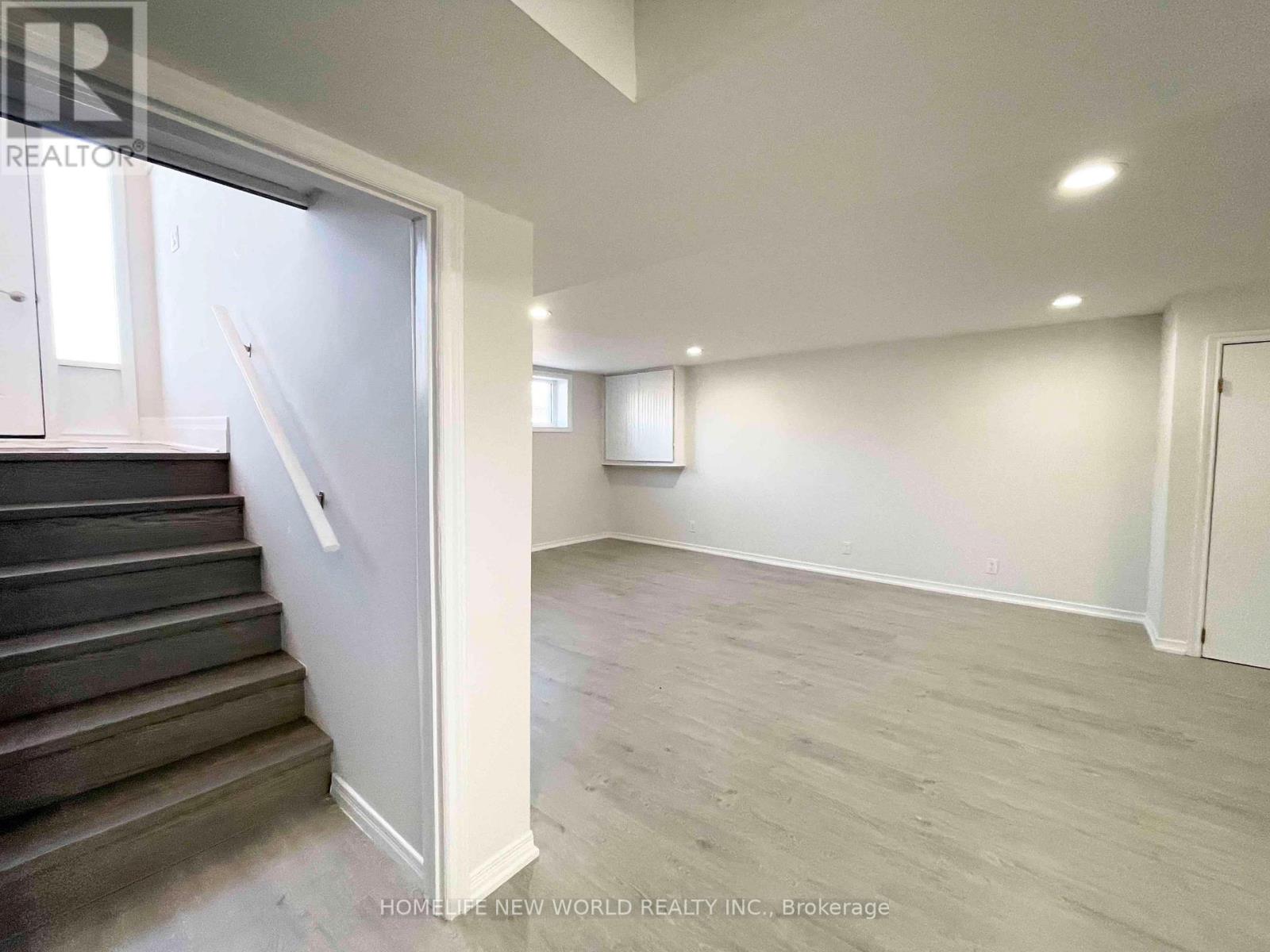 Photo 19 of 23 Somerset Street, Quinte West ON