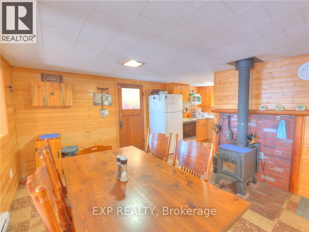 Photo 37 of 44 E Deep Bay Road, Parry Sound Remote Area ON