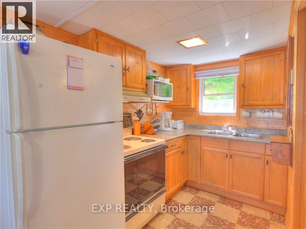 Photo 11 of 44 E Deep Bay Road, Parry Sound Remote Area ON