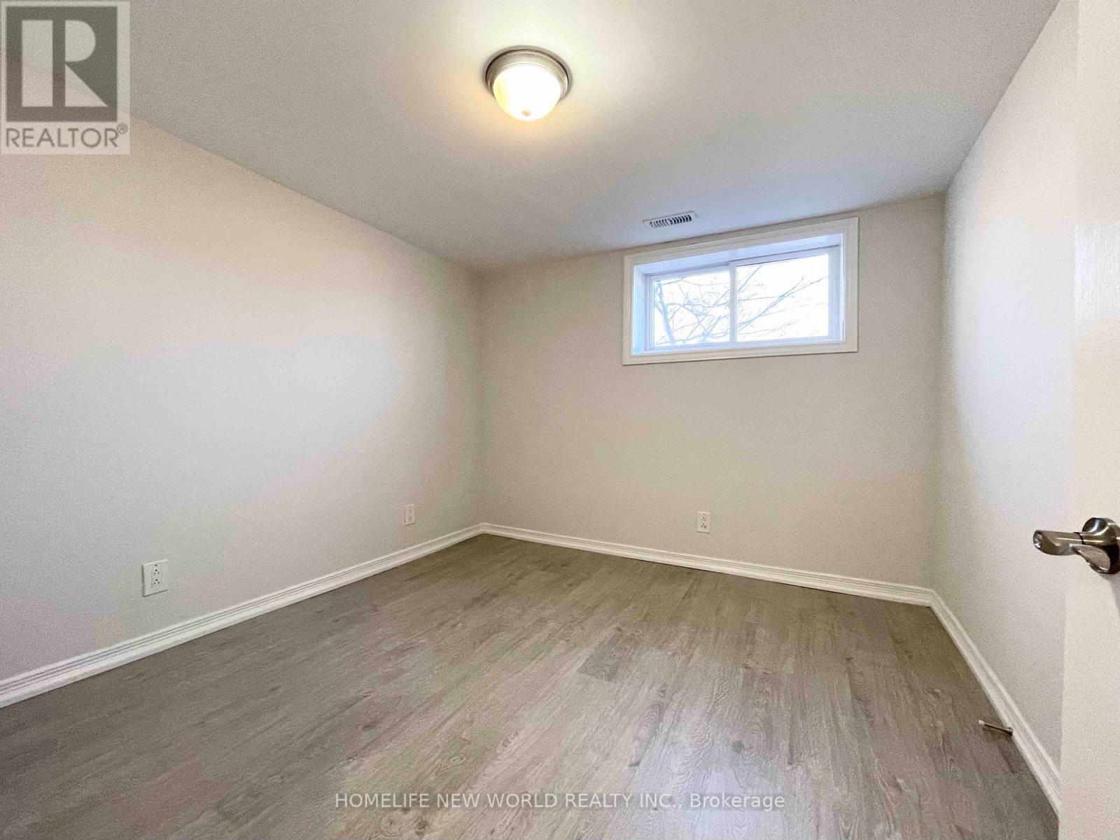 Photo 25 of 23 Somerset Street, Quinte West ON