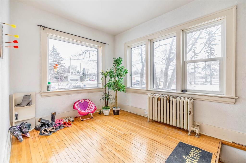 Photo 22 of 224 Dunkirk Drive, Winnipeg MB