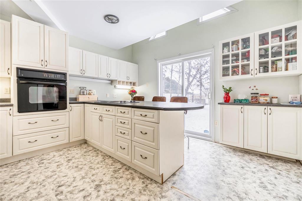 Photo 19 of 224 Dunkirk Drive, Winnipeg MB