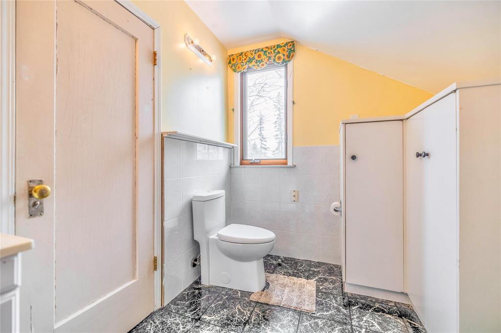 Photo 18 of 224 Dunkirk Drive, Winnipeg MB