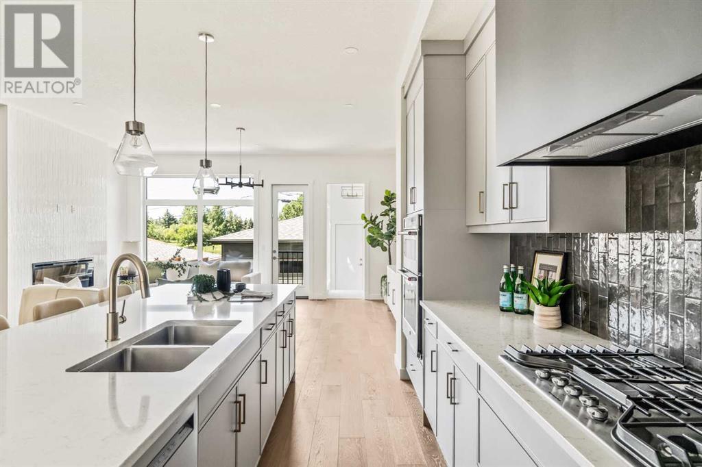 Single Family House for Sale in  Sovereign Heights SW Shaganappi Calgary 