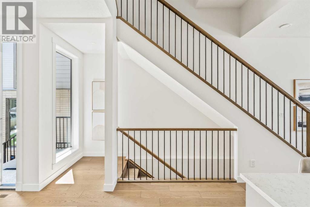 Single Family House for Sale in  Sovereign Heights SW Shaganappi Calgary 