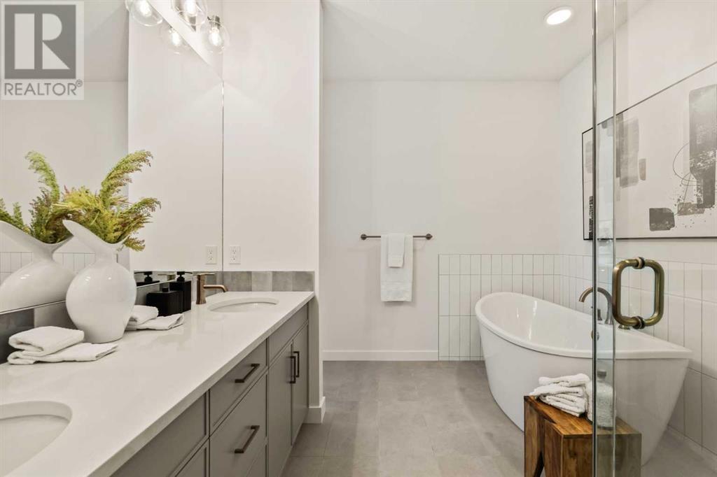 Single Family House for Sale in  Sovereign Heights SW Shaganappi Calgary 