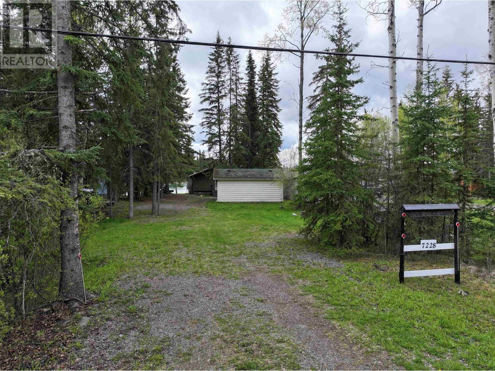 7228 BOULANGER ROAD, Lone Butte