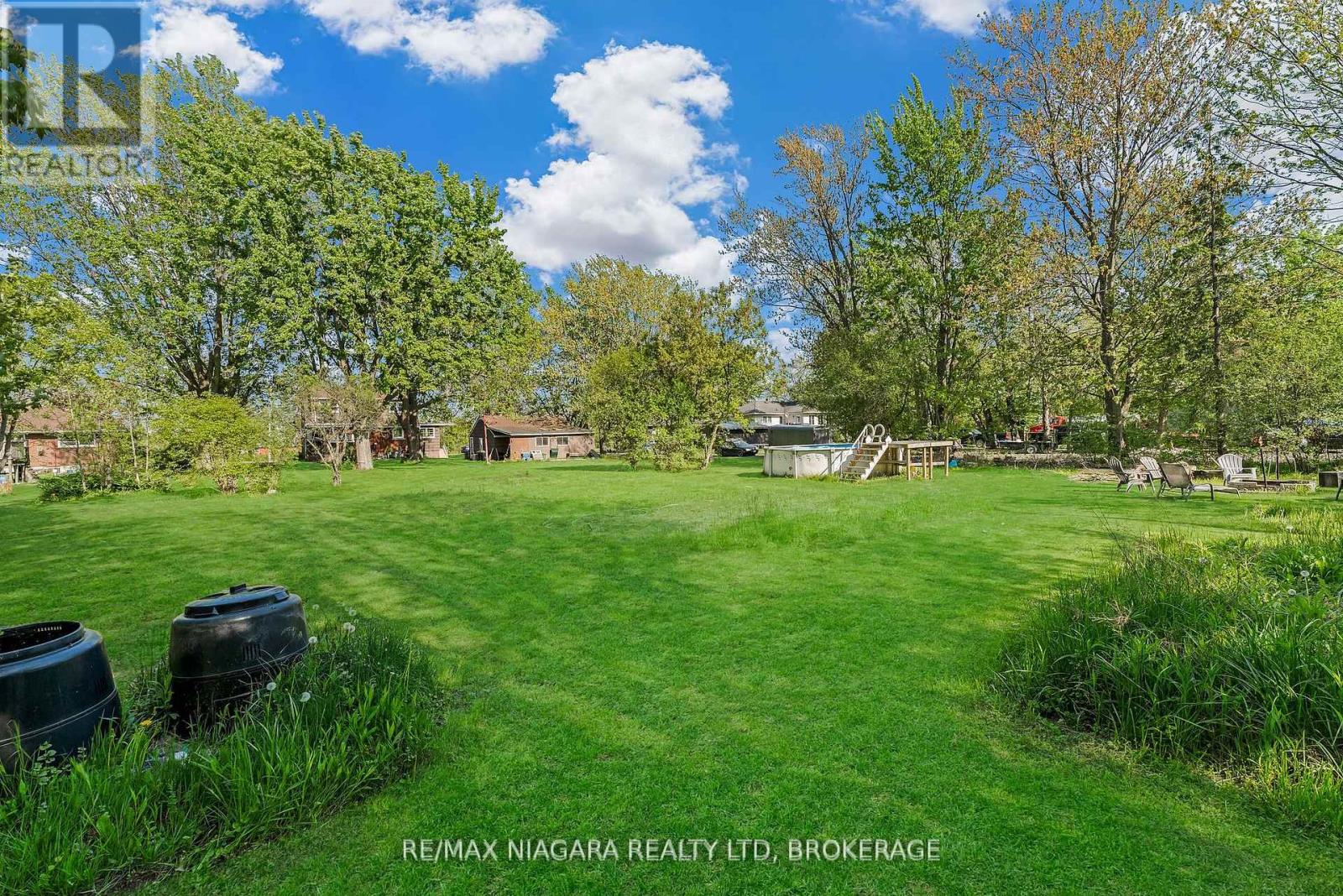 Photo 22 of 958 Silver Bay Road, Port Colborne ON