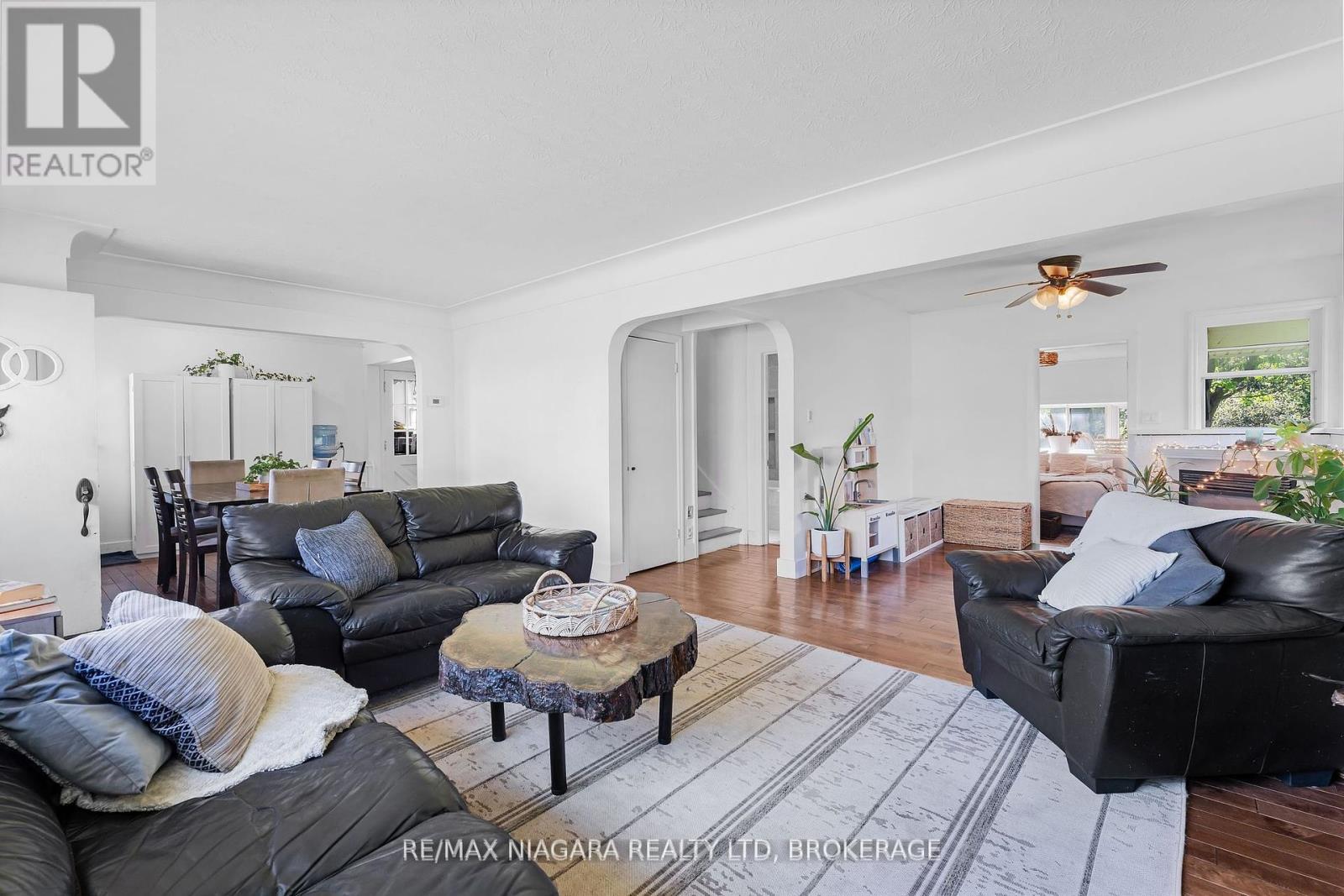 Photo 12 of 958 Silver Bay Road, Port Colborne ON