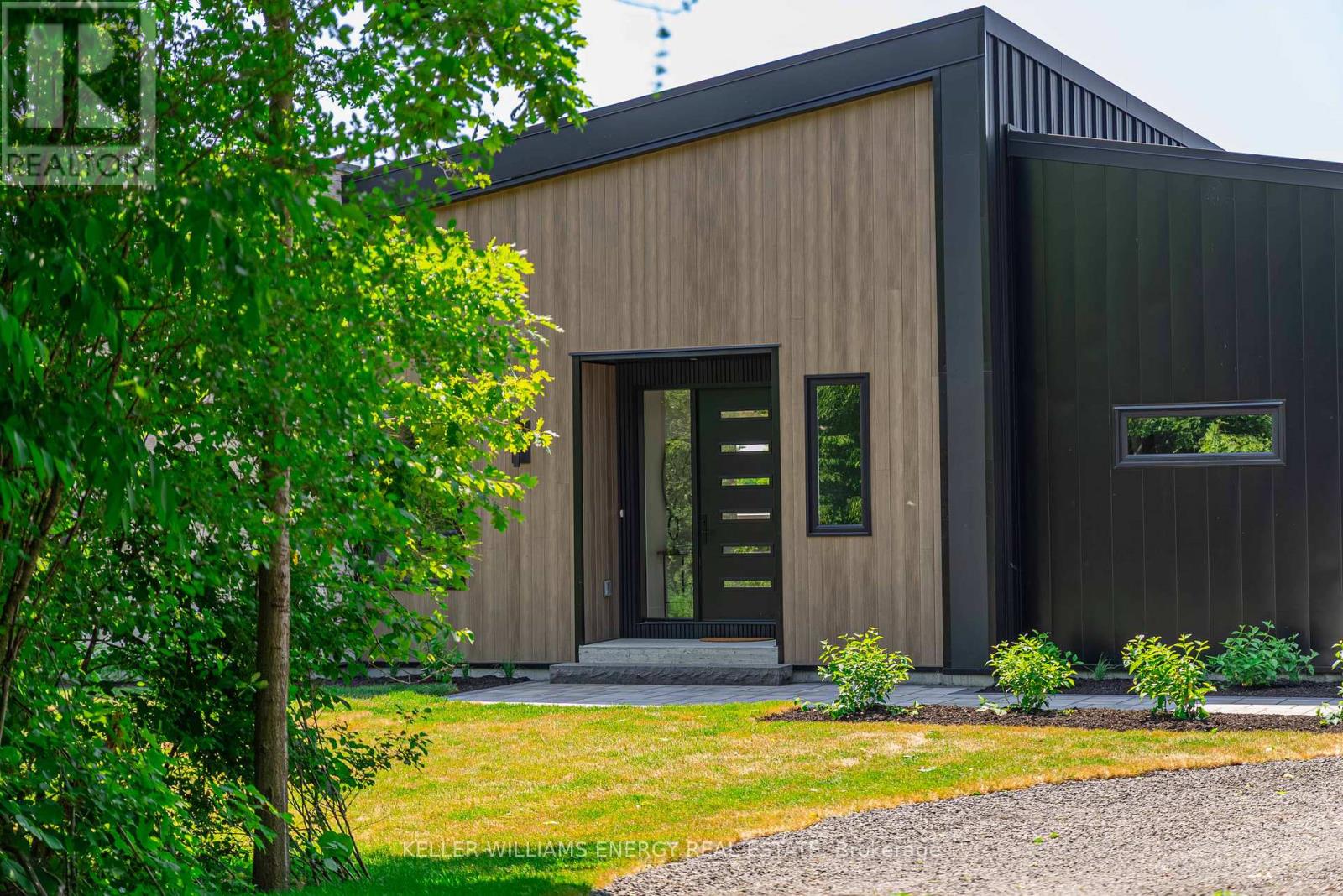 Photo 11 of 13 Partridge Hollow Road, Prince Edward County ON