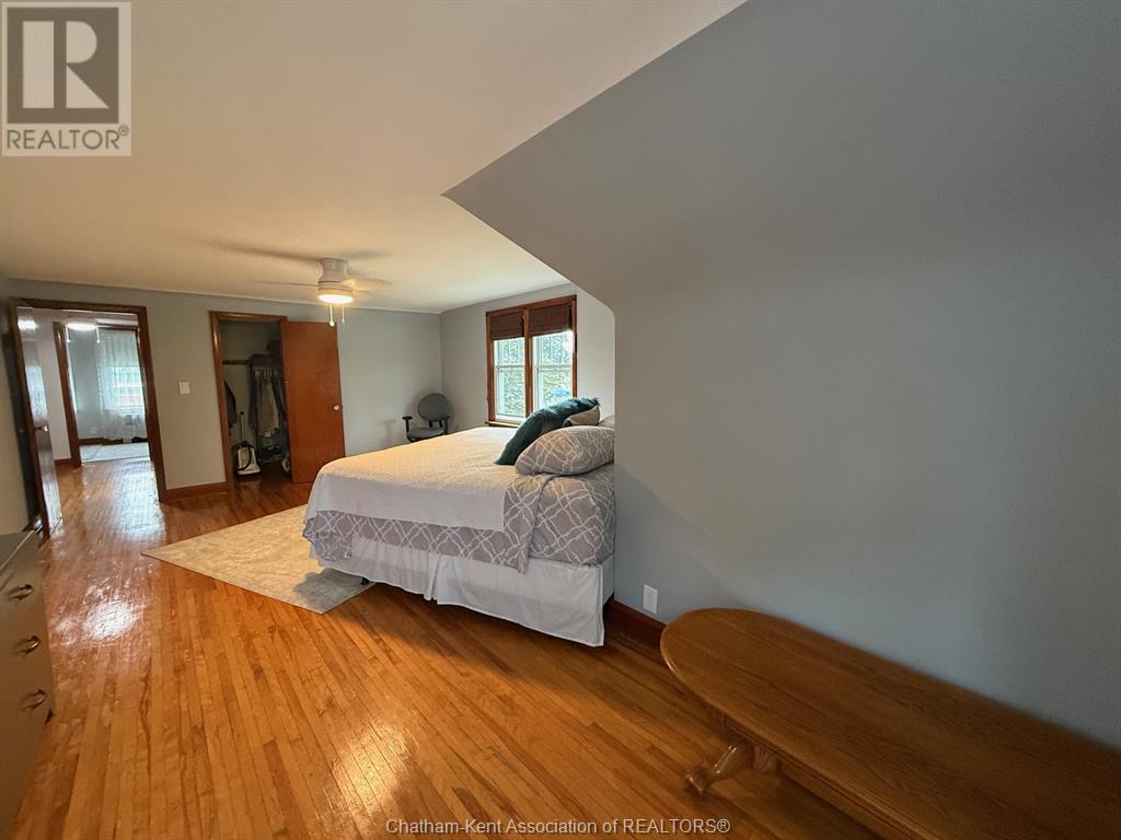Photo 24 of 913 North Street, Dresden ON
