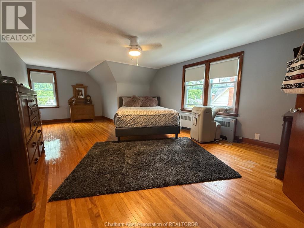 Photo 20 of 913 North Street, Dresden ON