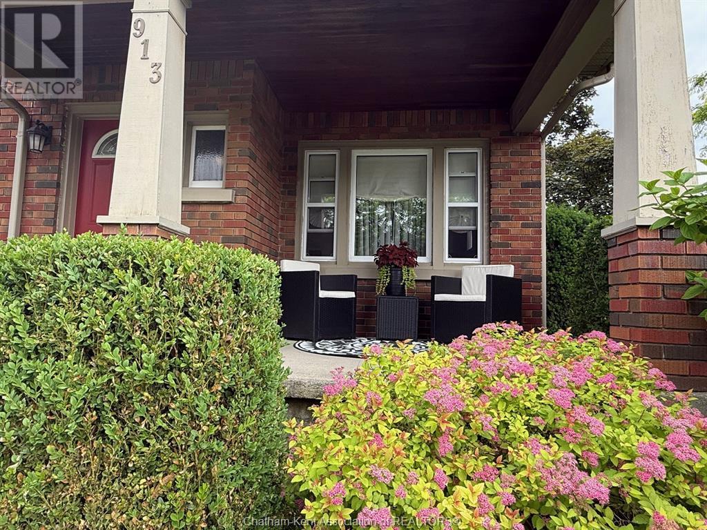 Photo 34 of 913 North Street, Dresden ON
