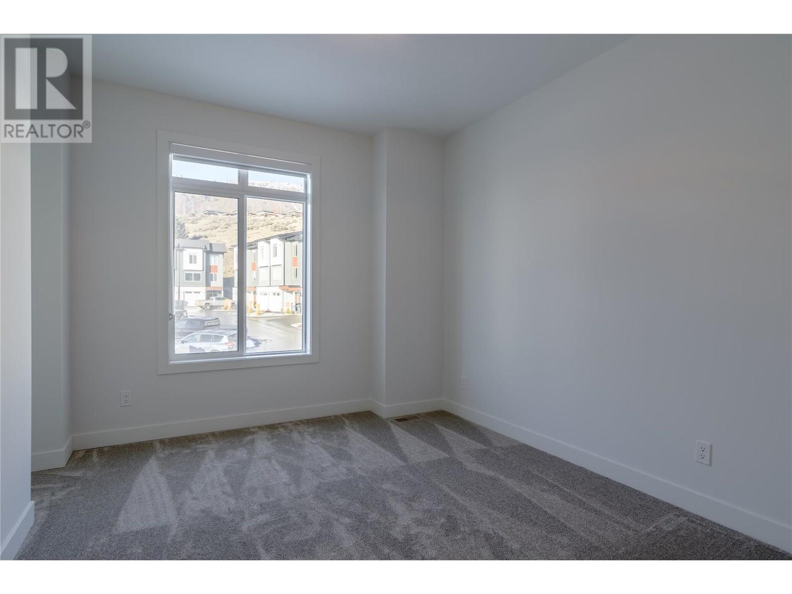 Photo 15 of 127 River Gate Drive, Kamloops BC