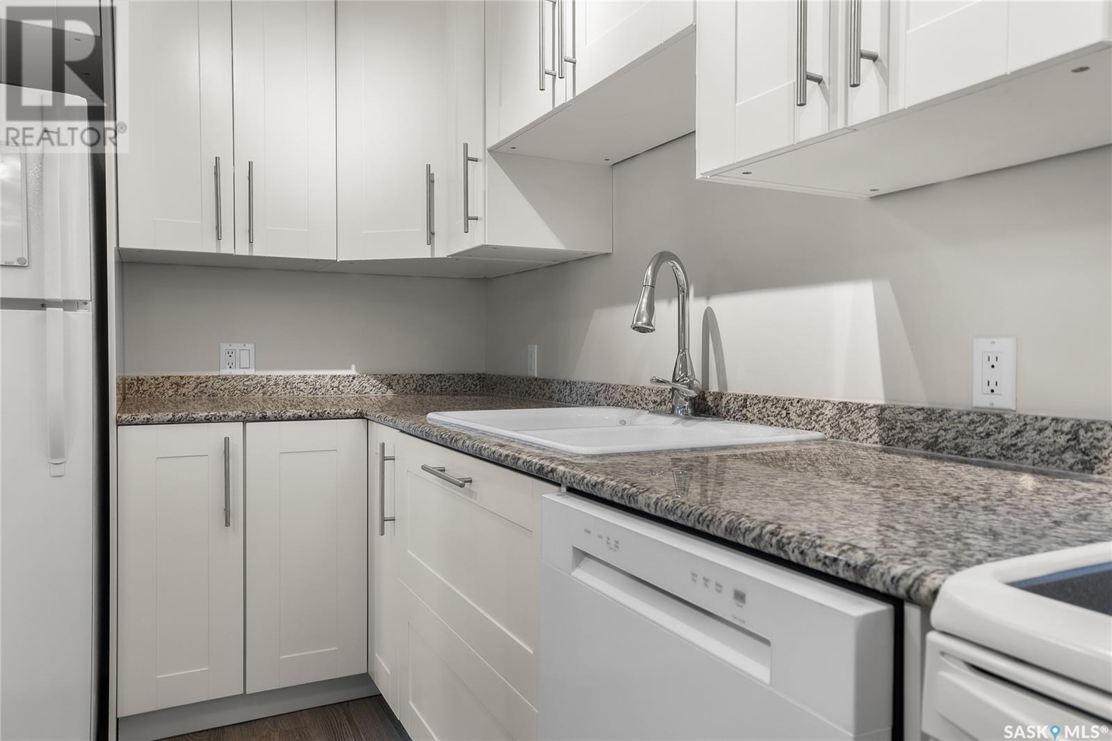 Single Family House Low rise for Sale in   Tait CRESCENT Saskatoon 