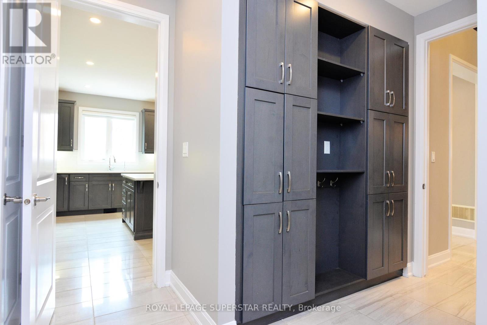 Photo 48 of 236 Cherryhurst Road, Oakville ON