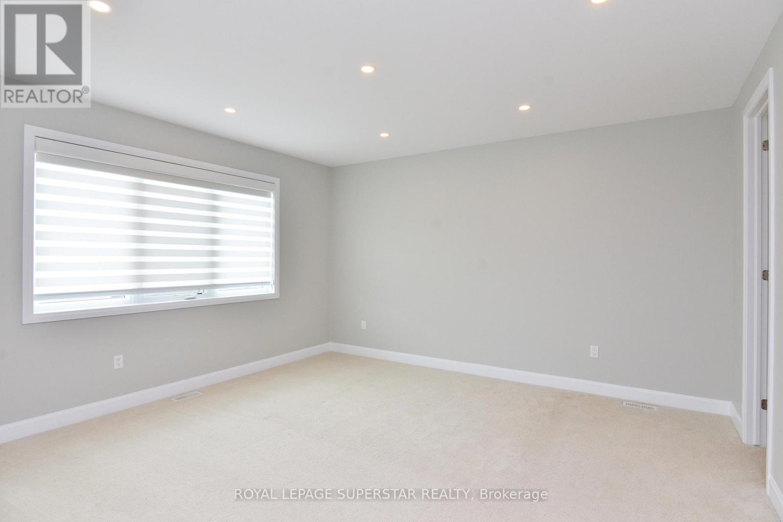 Photo 32 of 236 Cherryhurst Road, Oakville ON