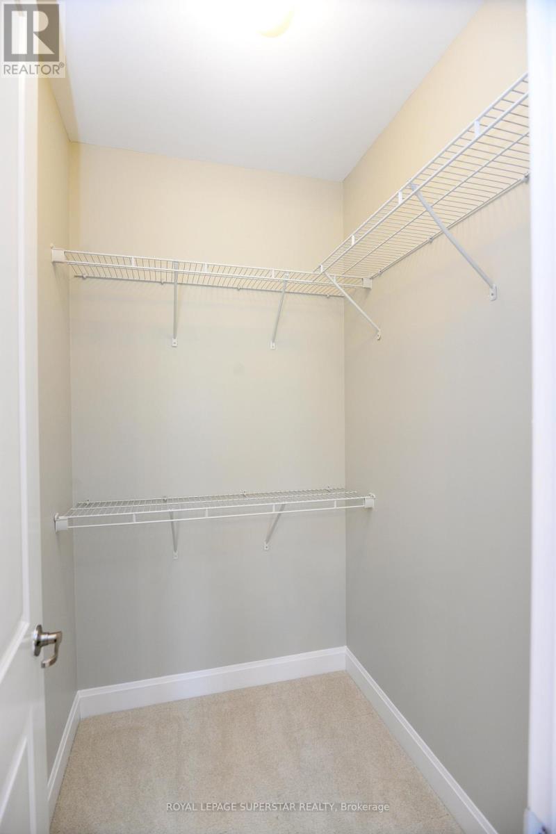 Photo 31 of 236 Cherryhurst Road, Oakville ON