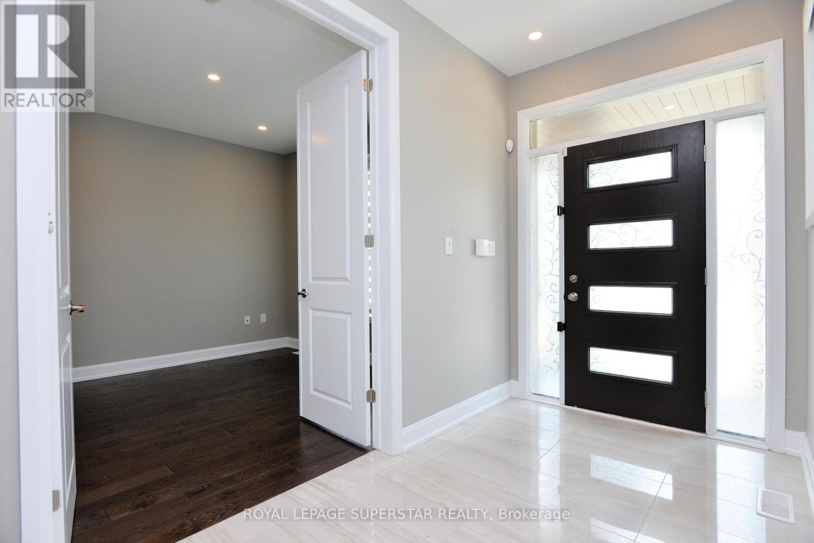 Photo 42 of 236 Cherryhurst Road, Oakville ON