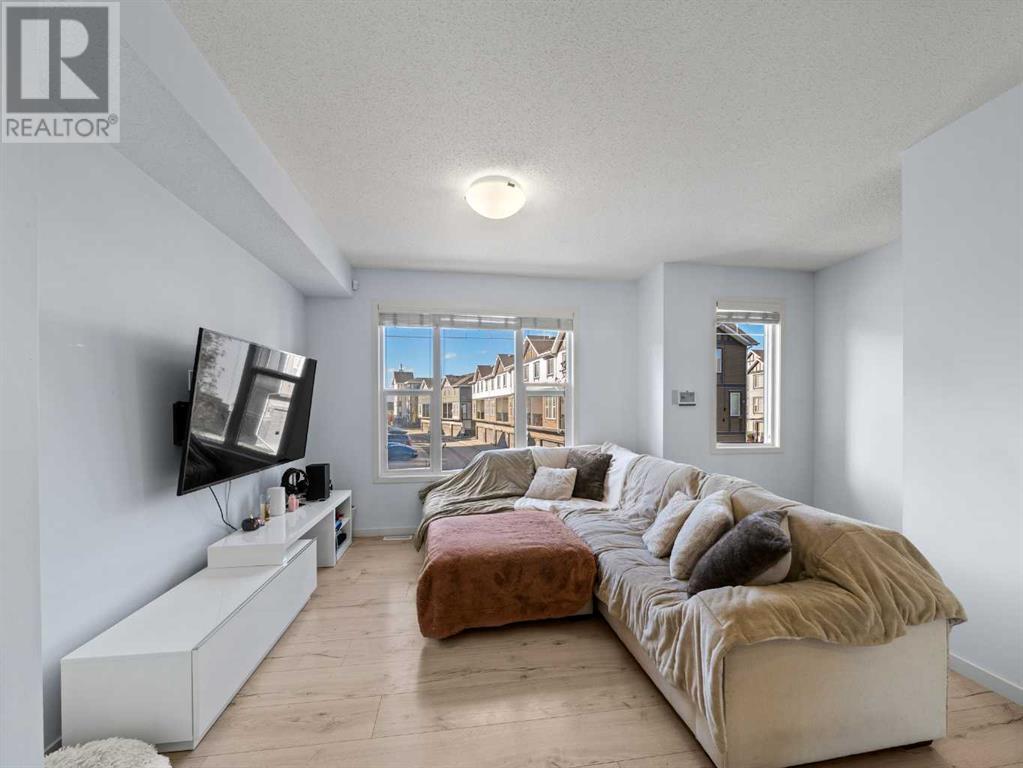Single Family House for Sale in  New Brighton Walk SE New Brighton Calgary 