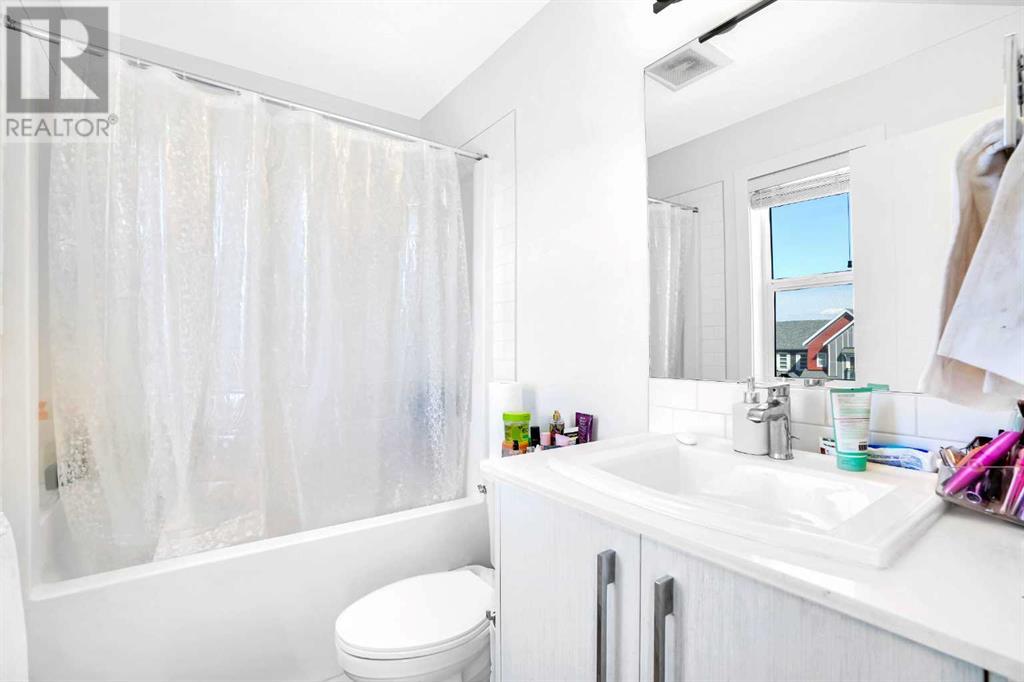 Single Family House for Sale in  Savanna Street NE Saddle Ridge Calgary 