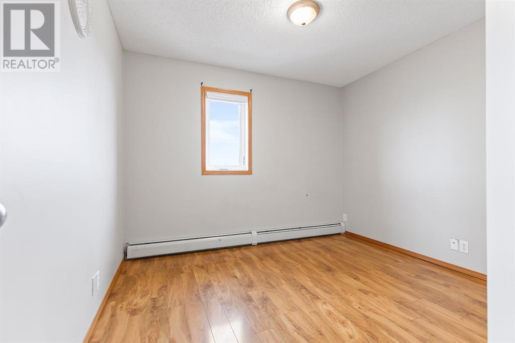 Single Family House for Sale in   Saddletree Court NE Saddle Ridge Calgary 