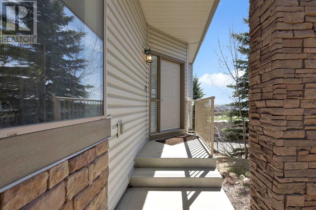 Single Family House Bungalow for Sale in  Springbank Villas SW Springbank Hill Calgary 