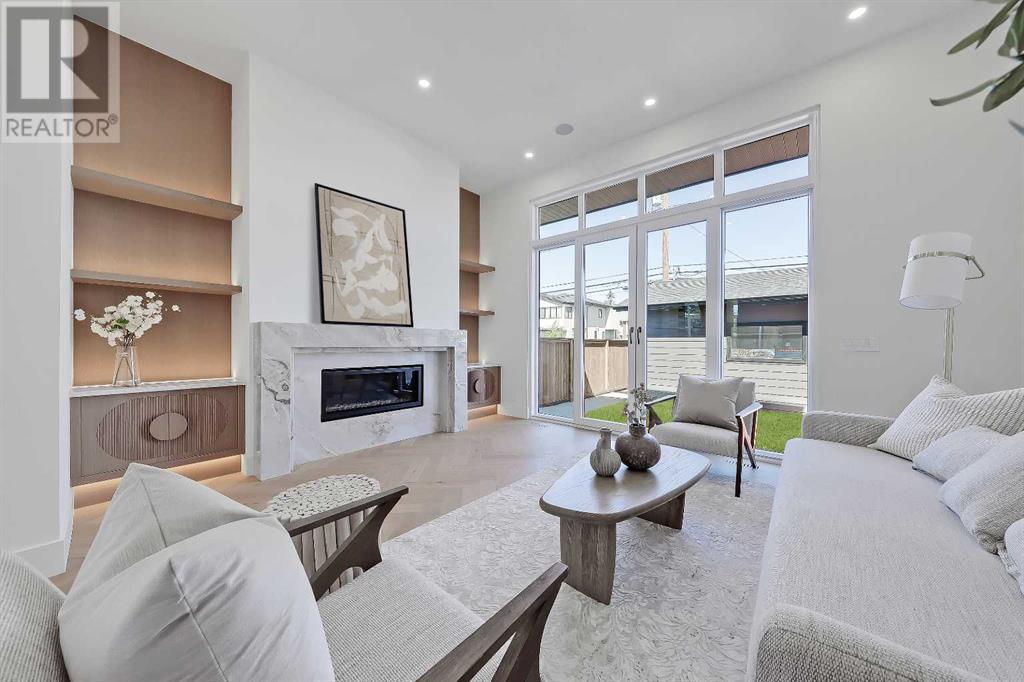Single Family House for Sale in   Avenue SW North Glenmore Park Calgary 
