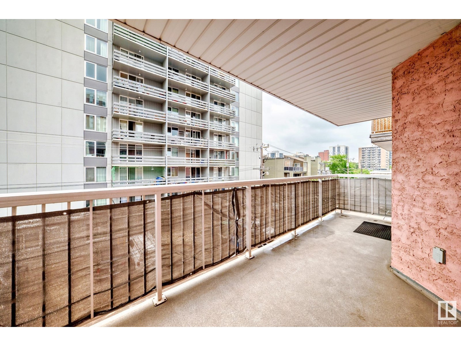 Photo 13 of 308 10153 117 St Nw, Edmonton AB