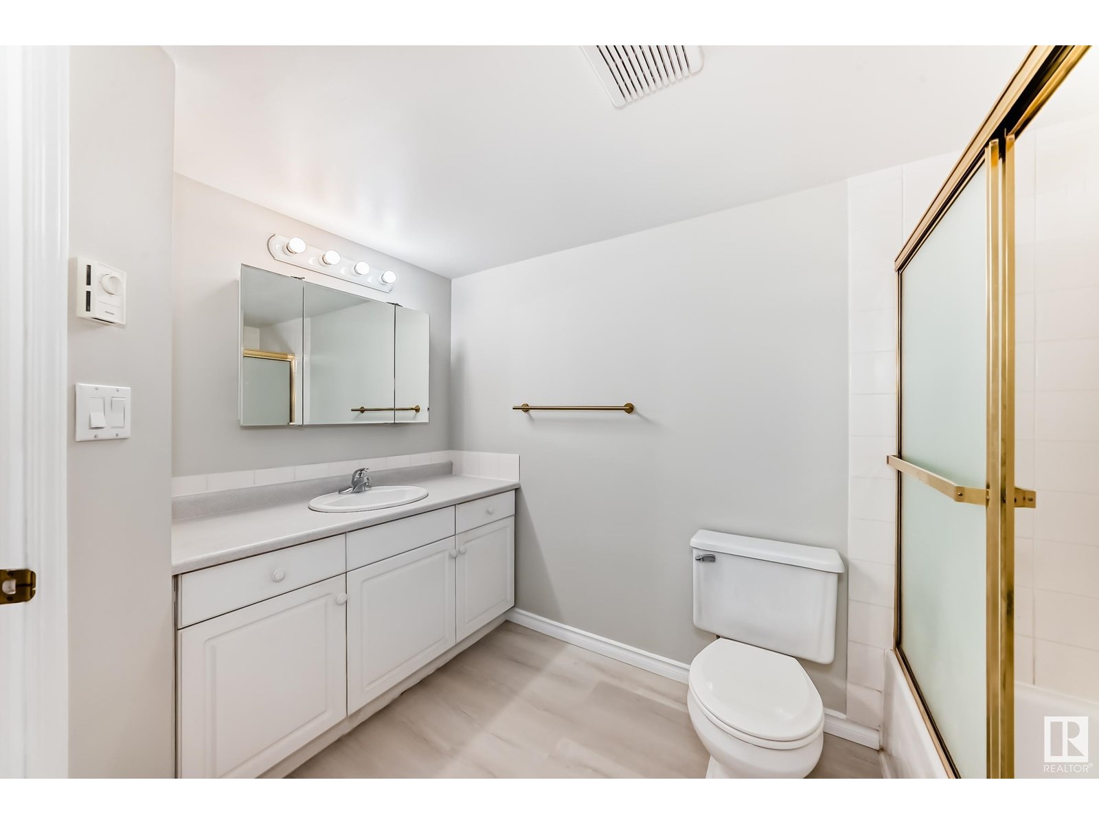 Photo 42 of 308 10153 117 St Nw, Edmonton AB