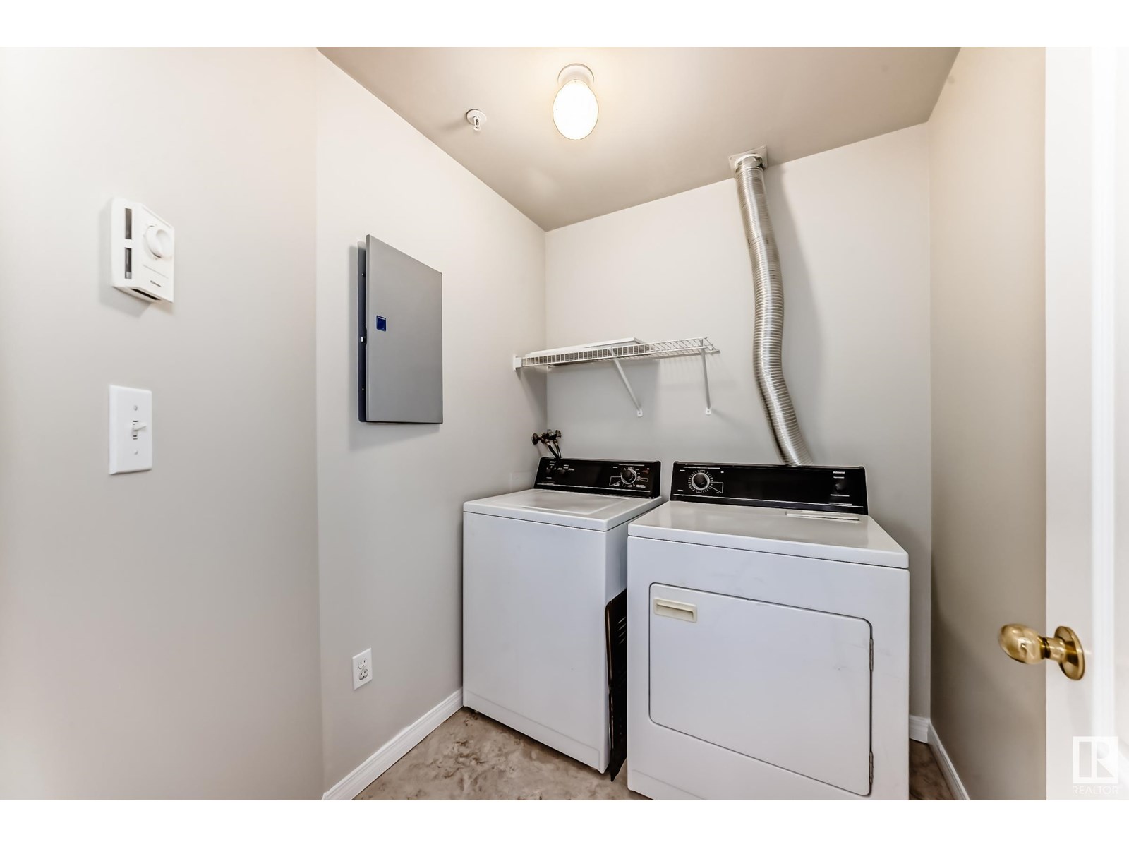 Photo 41 of 308 10153 117 St Nw, Edmonton AB