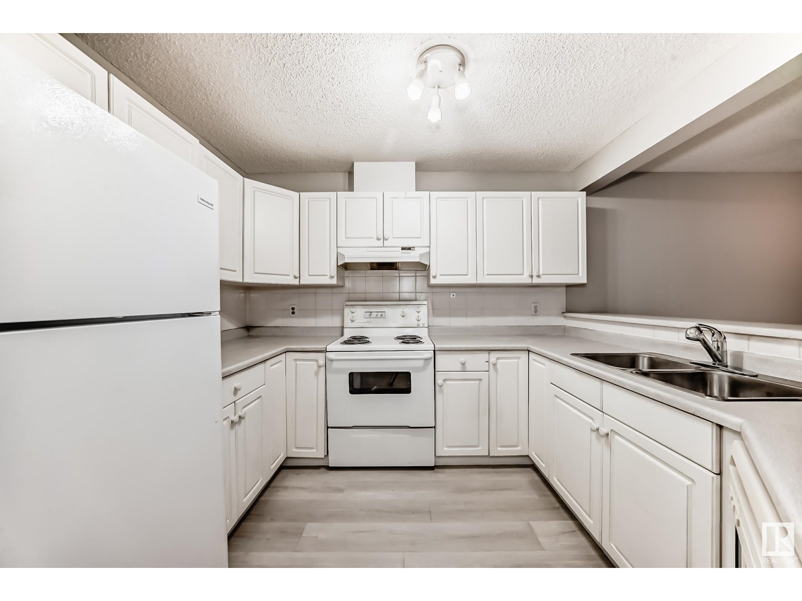 Photo 32 of 308 10153 117 St Nw, Edmonton AB