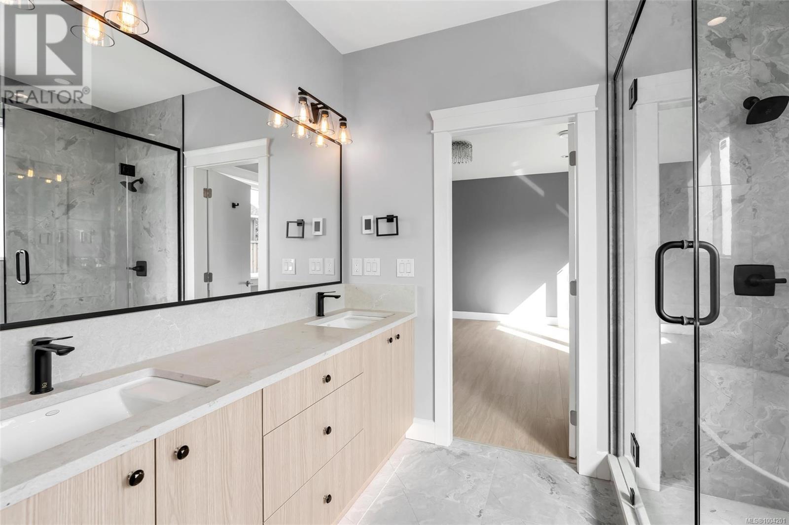 4615 Galdwell Rd, Cowichan Bay