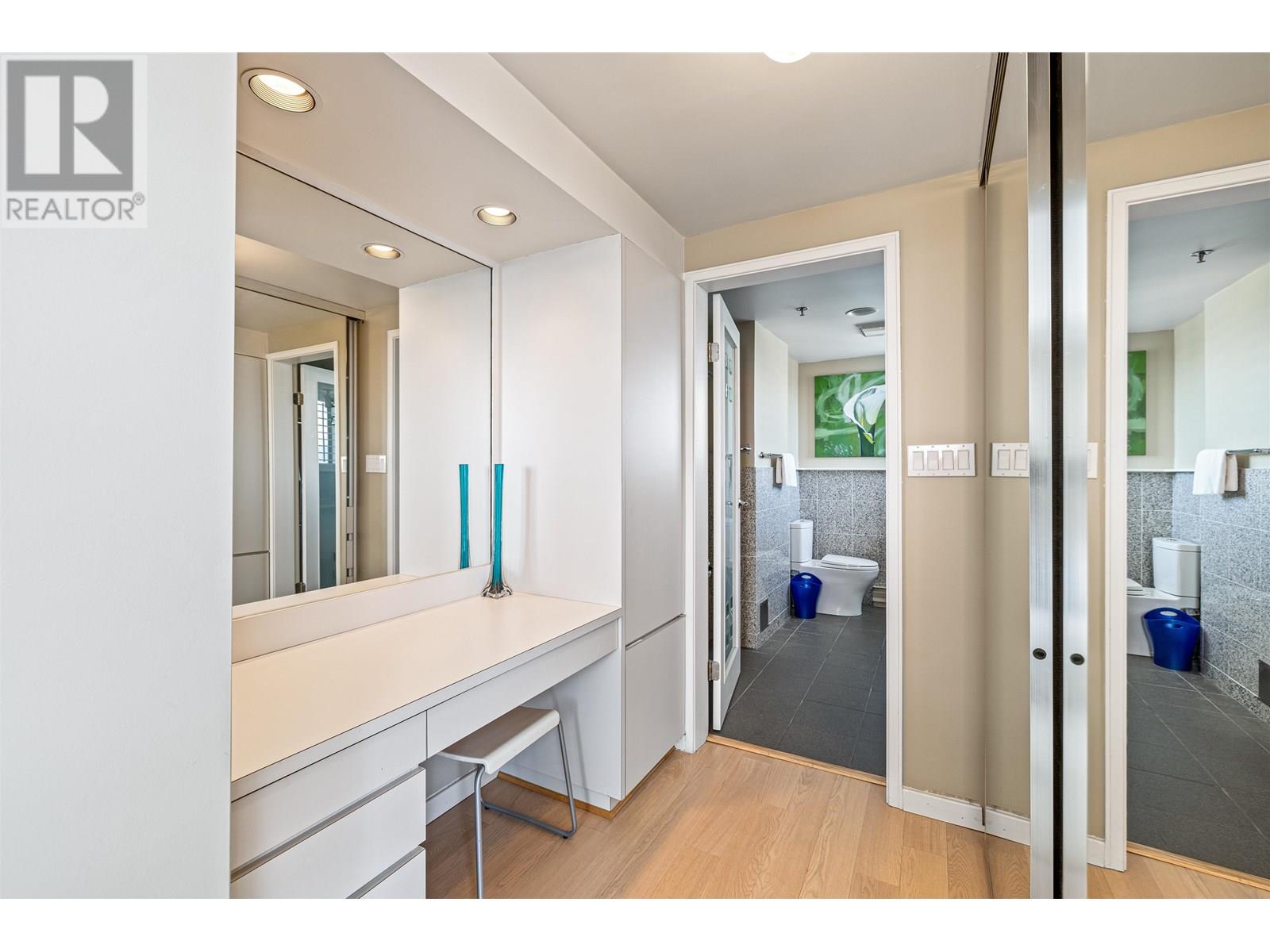 Photo 16 of 1100 5890 Balsam Street, Vancouver BC