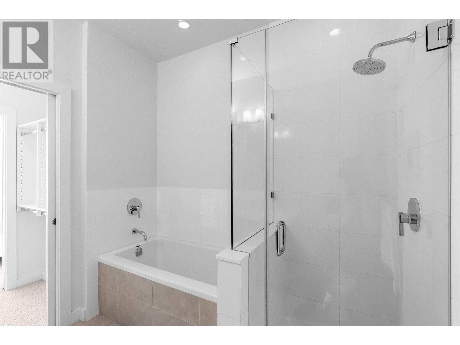 Photo 18 of 715 5311 Cedarbridge Way, Richmond BC