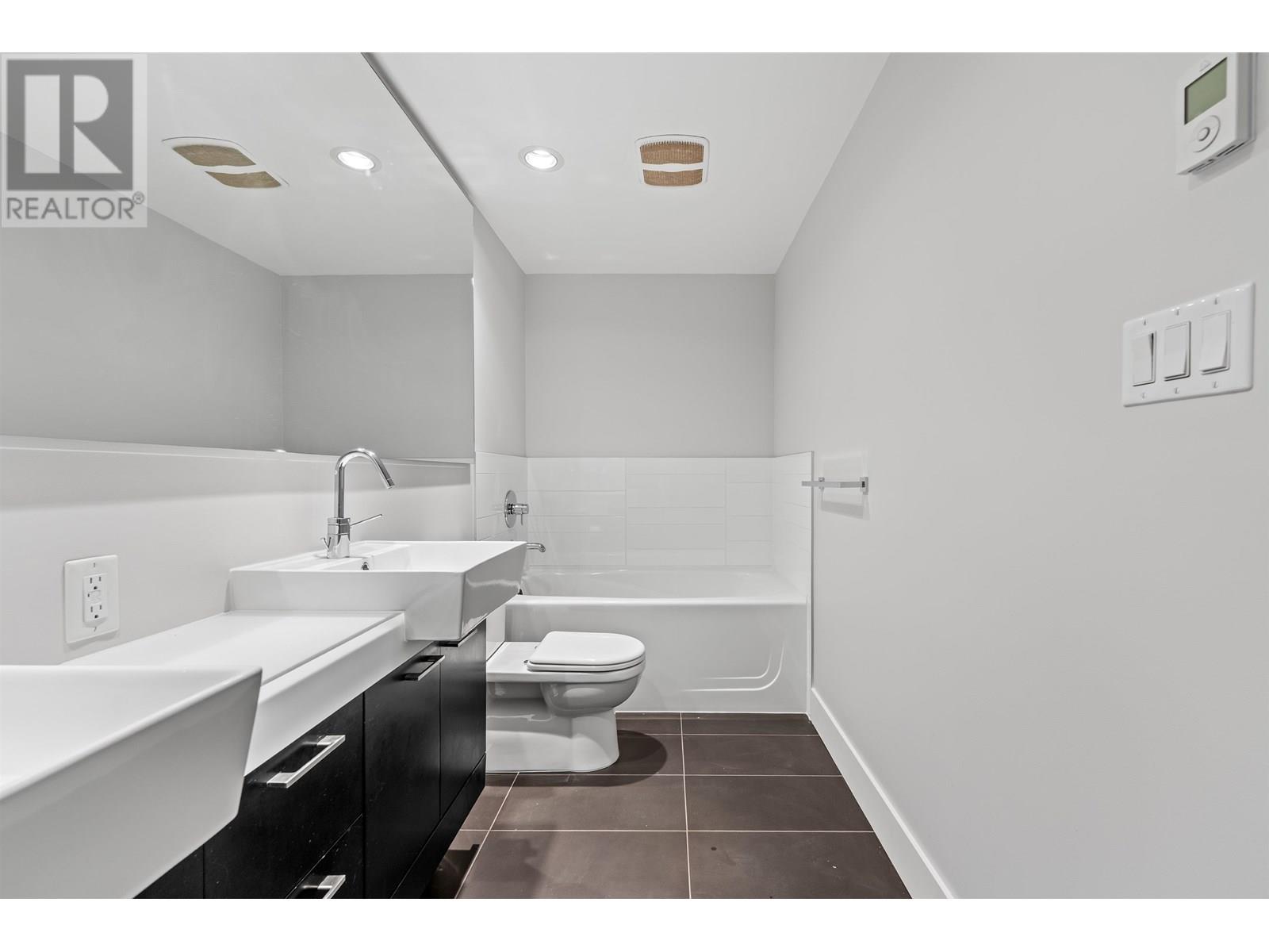 Photo 17 of 2703 535 Smithe Street, Vancouver BC