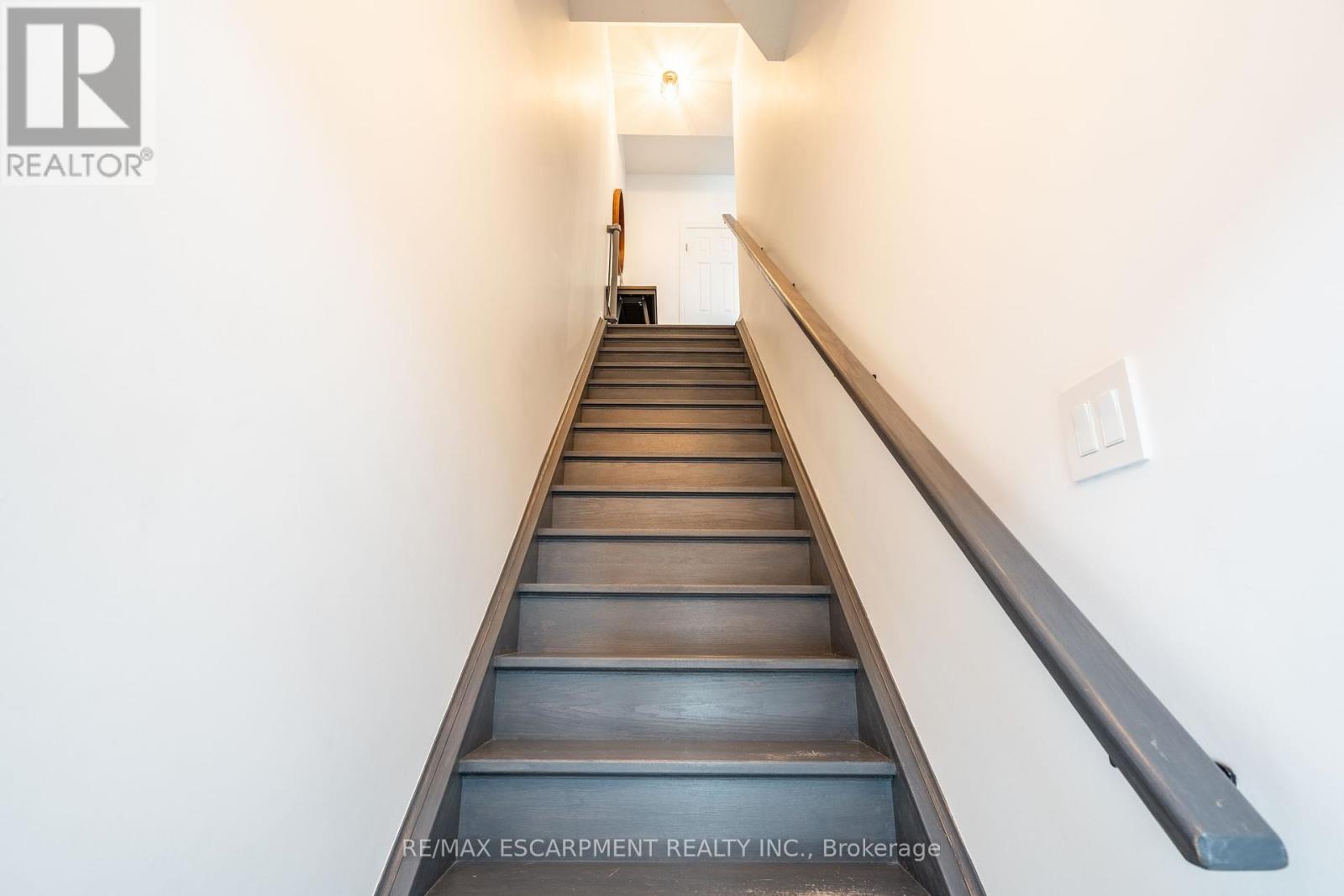 Photo 13 of 45 219 Dundas Street E, Hamilton ON