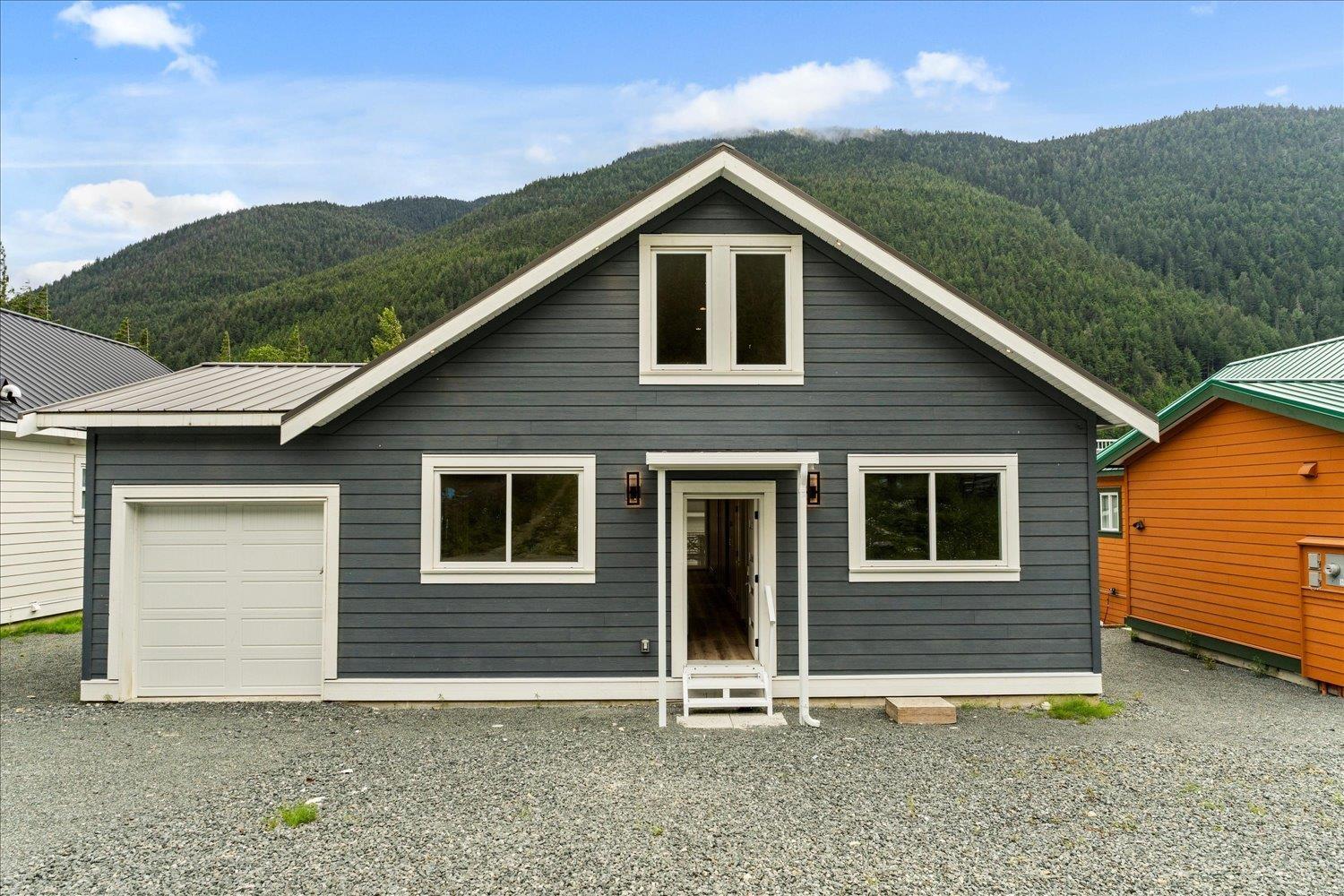 HG167 71375 GROVE BOULEVARD, Sunshine Valley, Hope