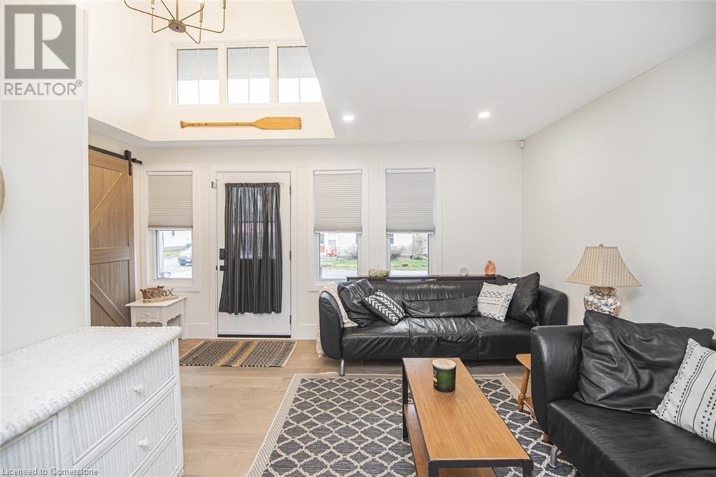Photo 17 of 385 Westwood Avenue, Crystal Beach ON