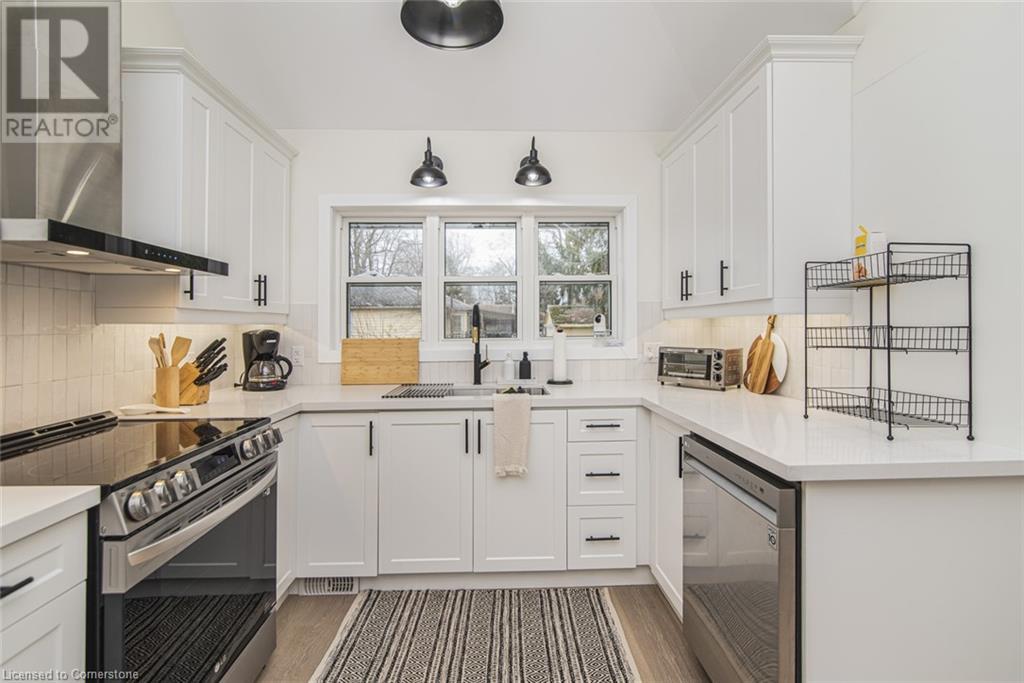 Photo 23 of 385 Westwood Avenue, Crystal Beach ON