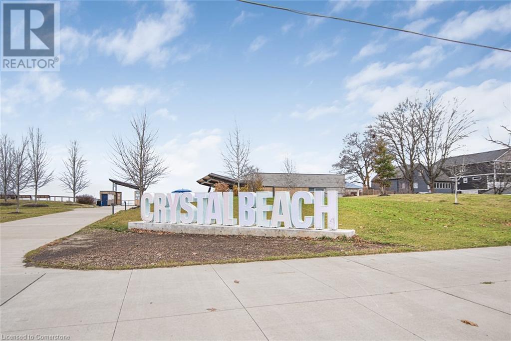Photo 7 of 385 Westwood Avenue, Crystal Beach ON