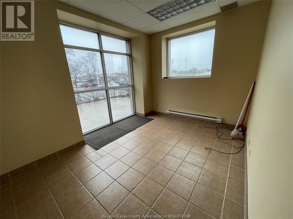 Photo 11 of 2109 Ottawa Street Unit 1550, Windsor ON